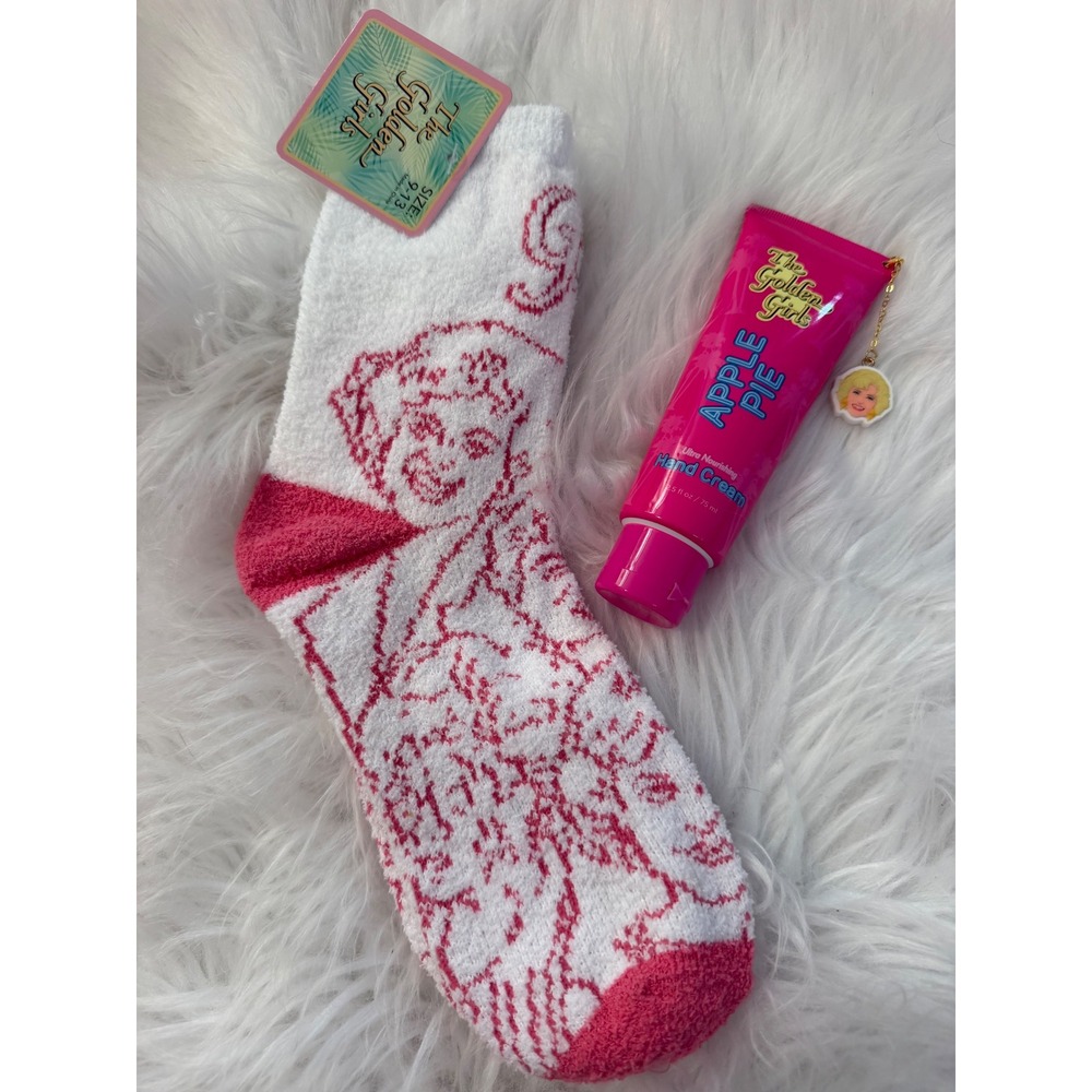 The Golden Girls Rose Nylund Fuzzy Socks and Apple Pie Hand Cream Gift Set NEW